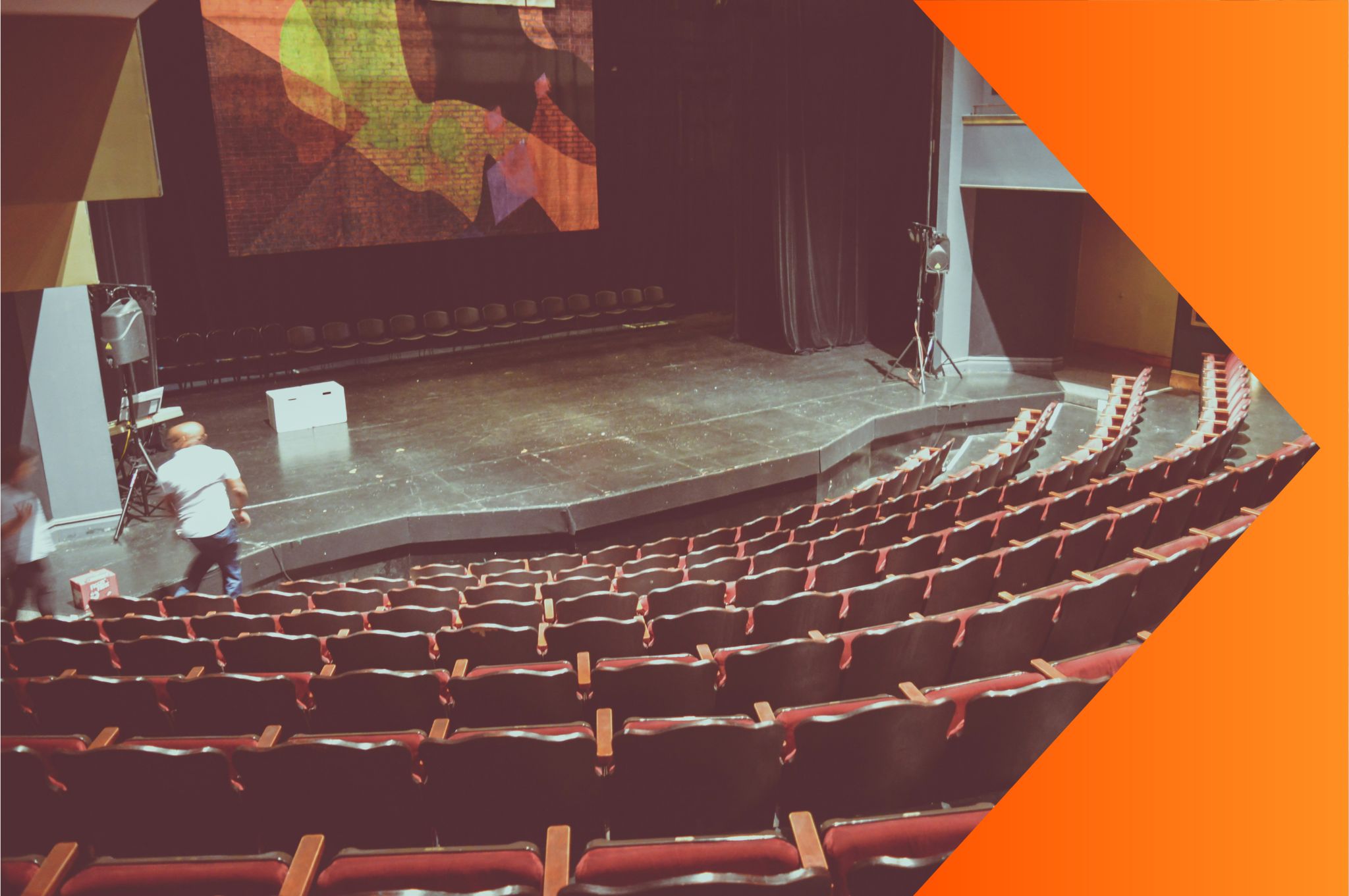 Teatr. Zajęcia dodatkowe dla dzieci